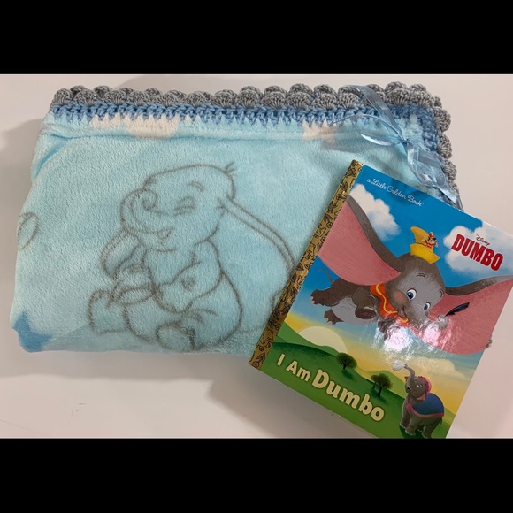 Disney Other - Disney Dumbo Crochet Baby Blanket Gift Set